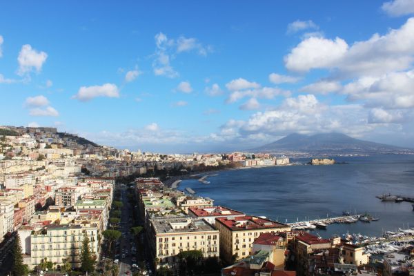 Cinema, biblioteche e librerie a Napoli si è ad un punto di non ritorno