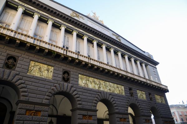 Bono sceglie Napoli per il suo spettacolo Stories of Surrender