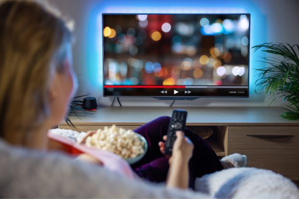Hotel Portofino la serie tv britannica dal 25 luglio in chiaro su Rai 1