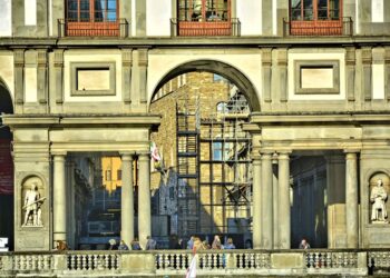 Gli Uffizi dicono addio al biglietto di carta